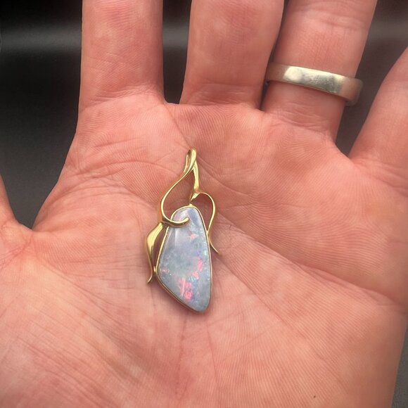 Natural Australian Black Opal Pendant set in 14K Gold, Stunning Rare Opal Pendan - Picture 5 of 8